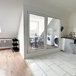 Vaz Vogelheim Monteur-base 3 Zim Mit Highspeed-wlan Essen