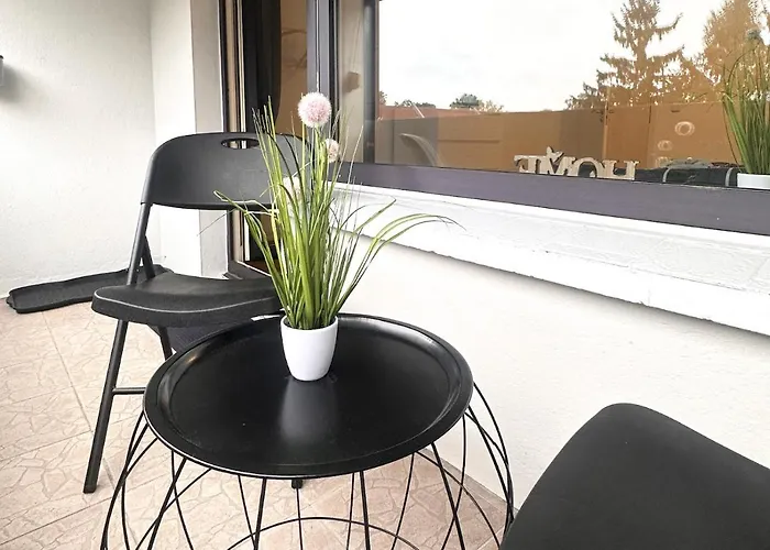 Vaz Vogelheim Monteur-base 3 Zim Mit Highspeed-wlan Essen