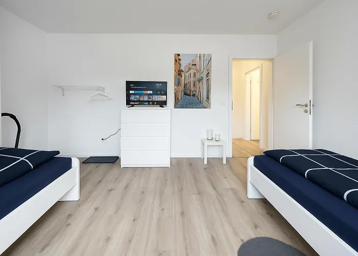 Vaz Vogelheim Monteur-base 3 Zim Mit Highspeed-wlan *