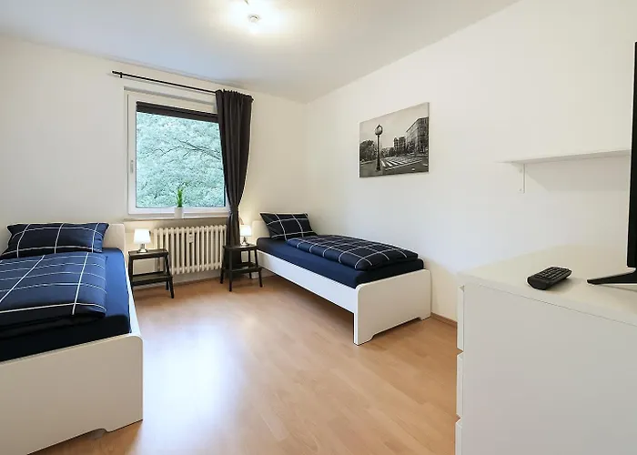 Vaz Vogelheim Monteur-base 3 Zim Mit Highspeed-wlan *