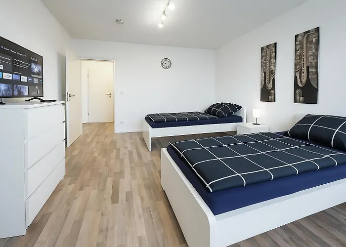 Vaz Vogelheim Monteur-base 3 Zim Mit Highspeed-wlan